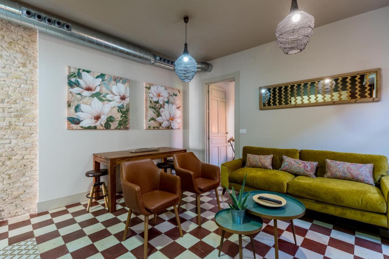 Dona Elvira Suites Cathedral Sevilla Exteriér fotografie