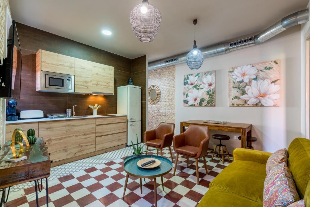 Dona Elvira Suites Cathedral Sevilla Exteriér fotografie