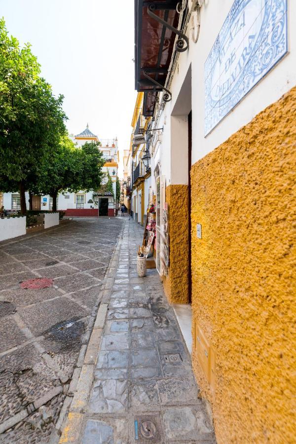 Dona Elvira Suites Cathedral Sevilla Exteriér fotografie
